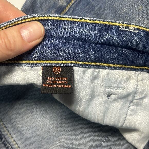 Rancho Estancia Women’s Denim Shorts Size 28 Southwestern Cross Embroider Jewel - Picture 5 of 8